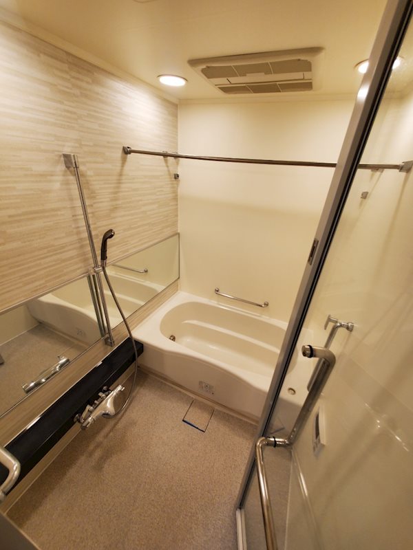 シャワールーム