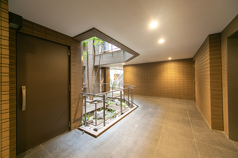 建物エントランス
