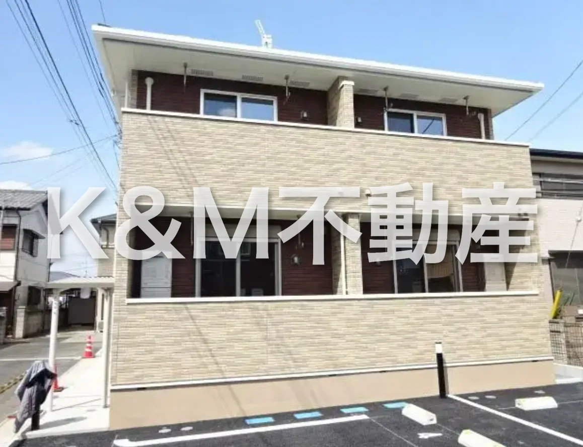 アドラシオン １０２ 外観