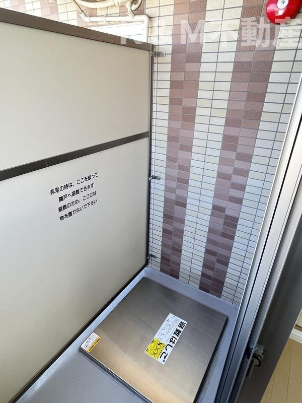 バルコニー