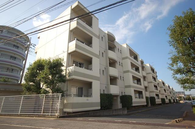オリーブガーデン 111 外観