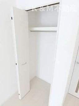 プレジールＳＯＲＡ ２０２ 収納