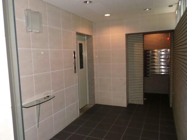 クレール柏 605 玄関