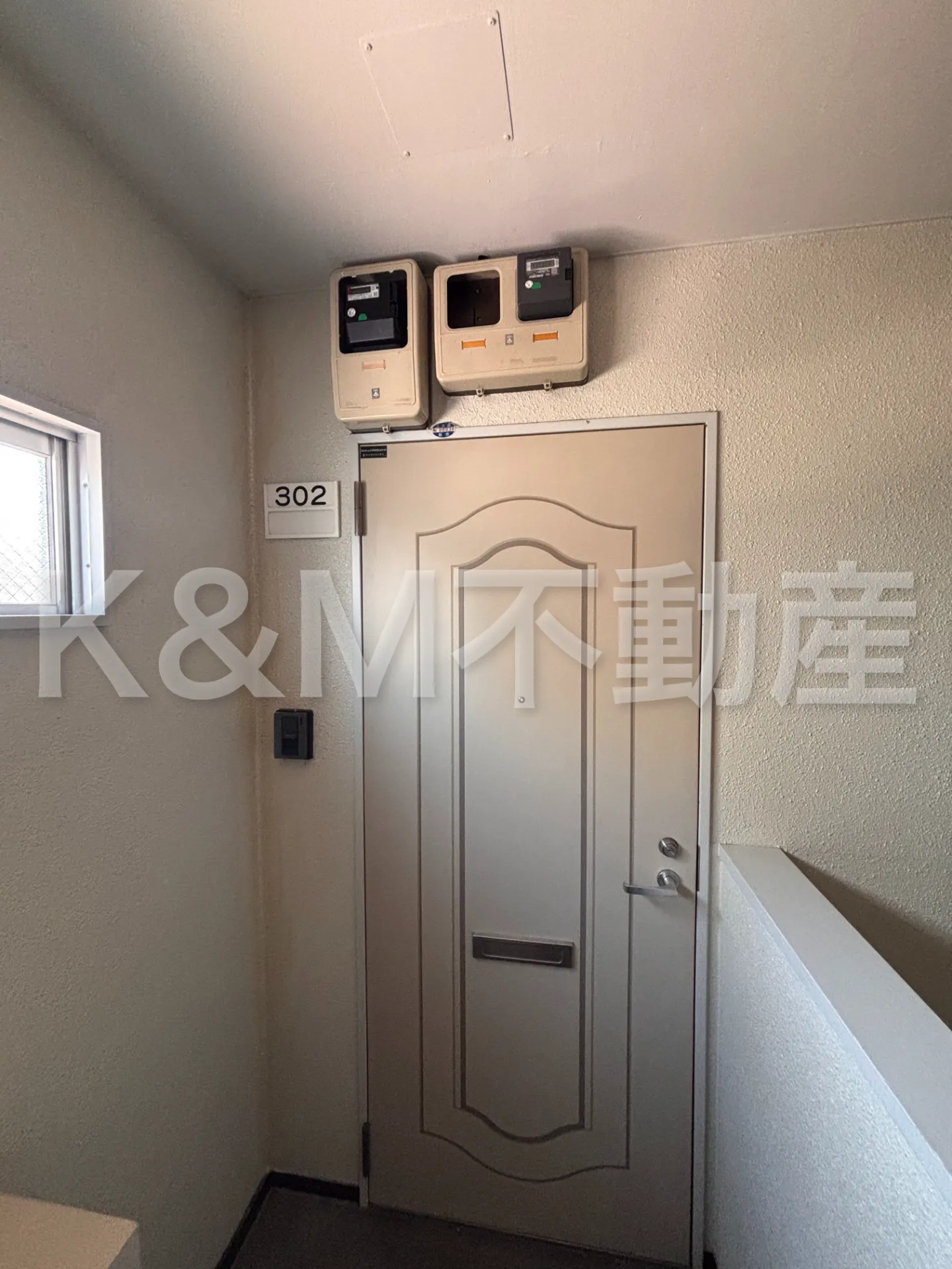 アビタシオン南柏 302 玄関