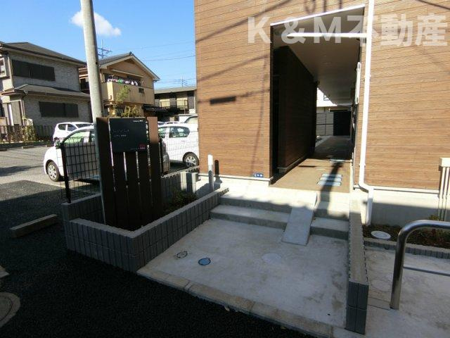 リブリ・柏明原 107 玄関