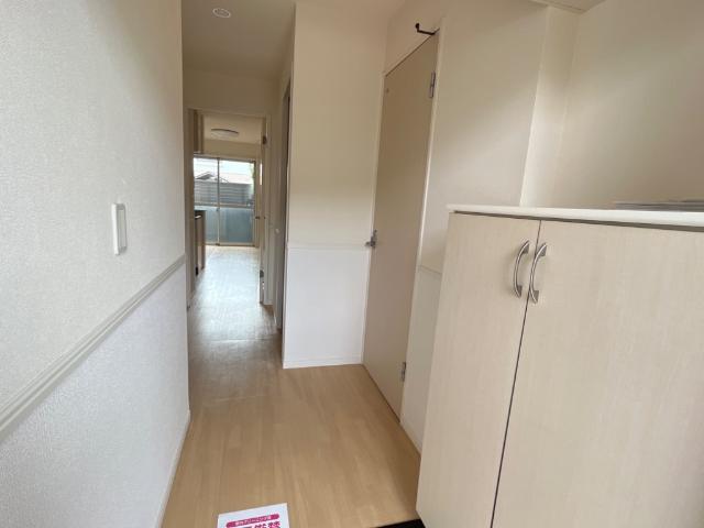 ロイヤル パピヨン 101 玄関