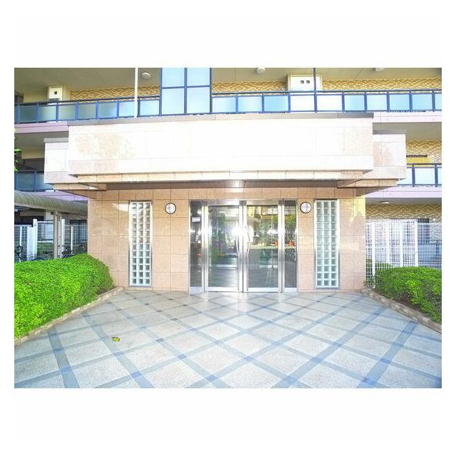マイキャッスル柏豊四季 305 玄関