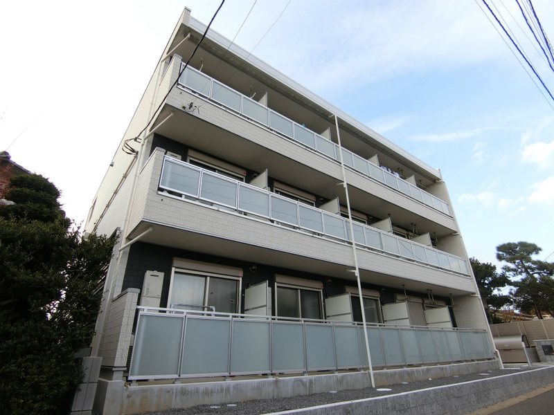 リブリ・明原 106 外観