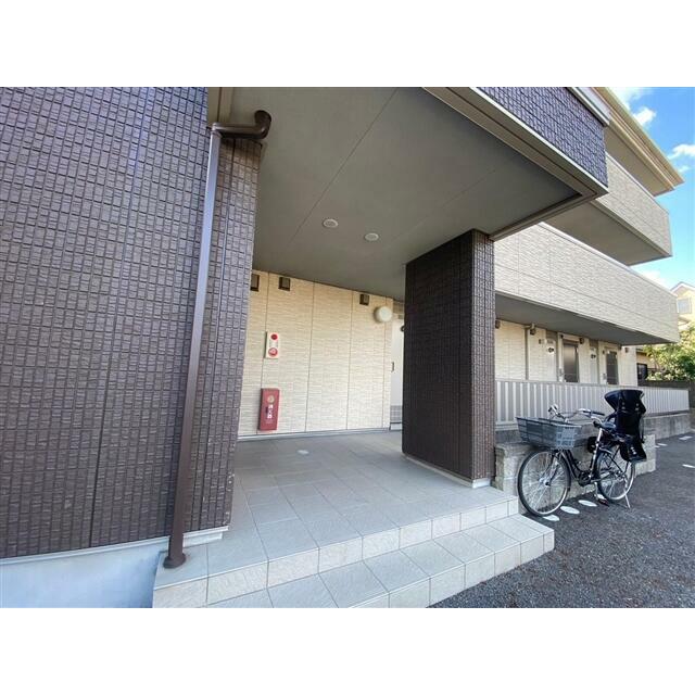 オアゾ桜台Ⅱ ２０５ 玄関
