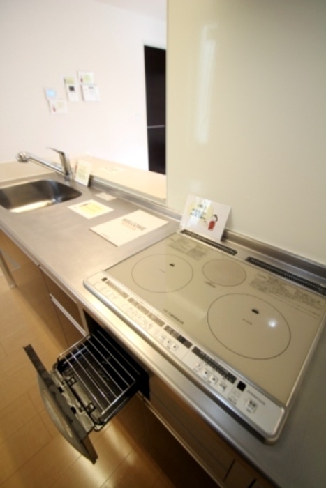 カームベリー D 103 キッチン