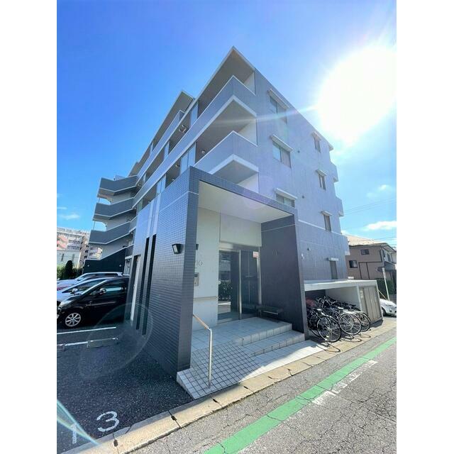 アリビオ １０２ 玄関