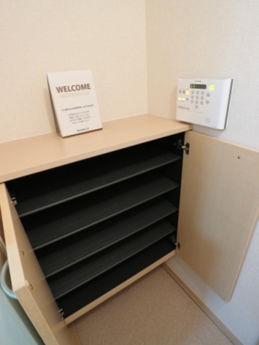 コンフォール.K 201 玄関