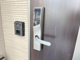 グランアサヒ 201 玄関