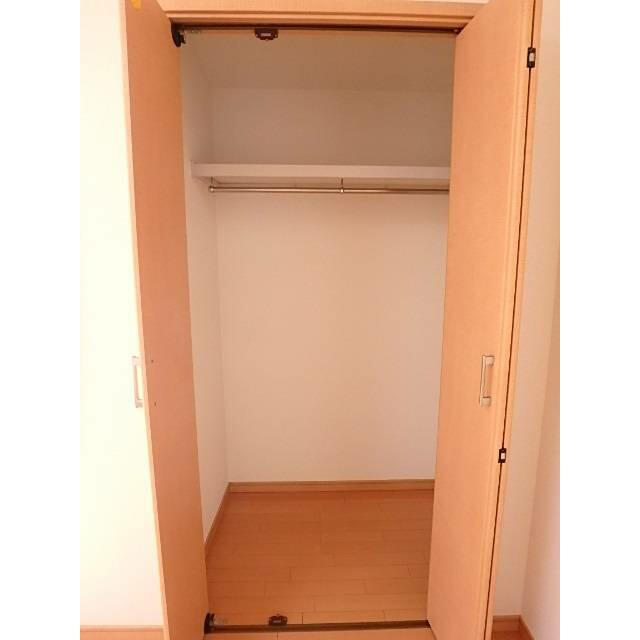 クレフラスト豊四季 203 収納