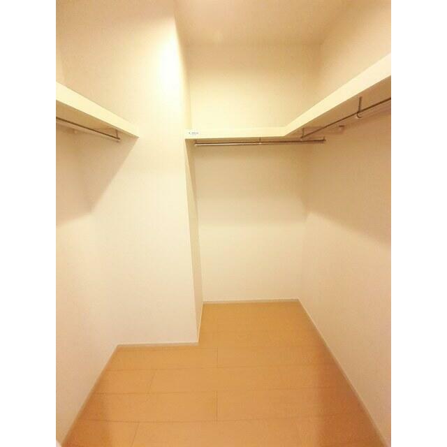 ロハスガーデン 101 収納