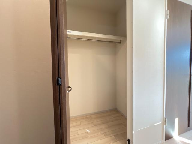 エルフォルク 203 収納