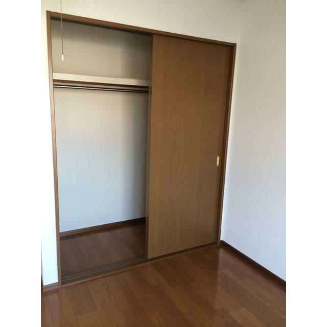 スカイパークシバ 301 収納
