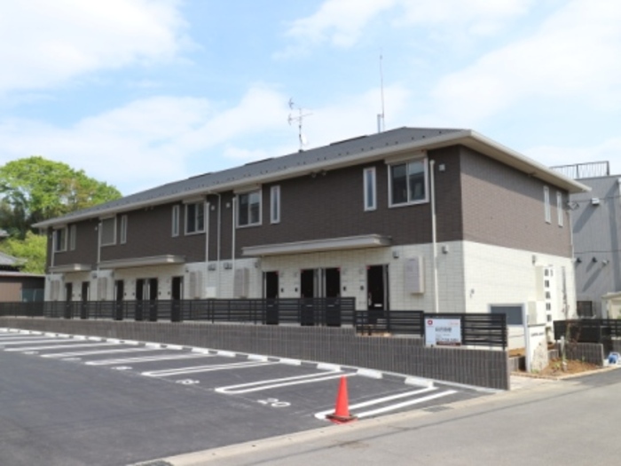 コンフォールコートII 106 玄関
