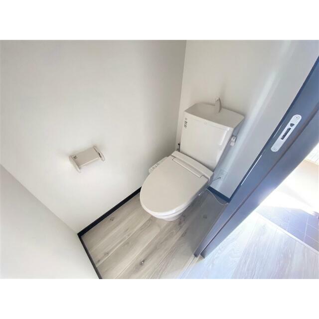 ＳＡＫＵＲＡ　ＴＥＲＲＡＣＥ　ＫＡＳＨＩＷＡ １０１ トイレ