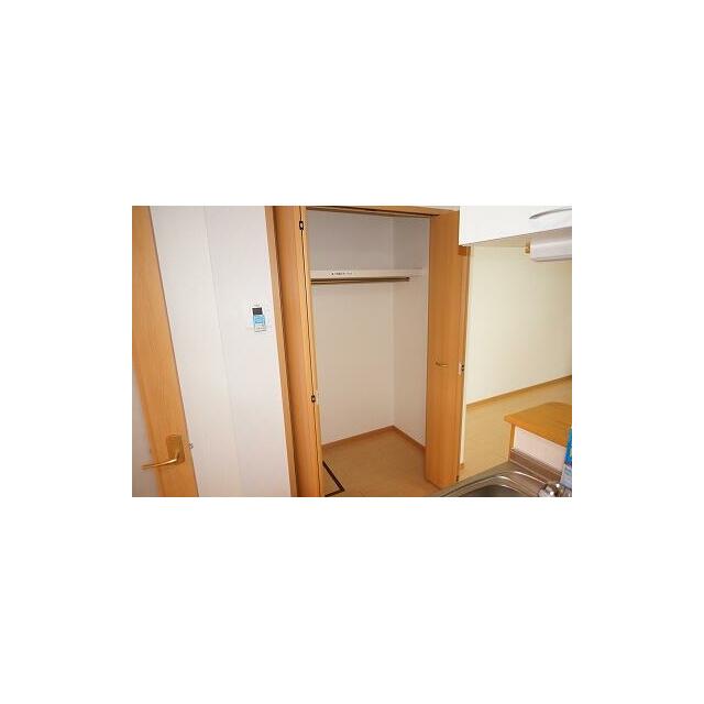 アルコ　イリス １０５ 収納