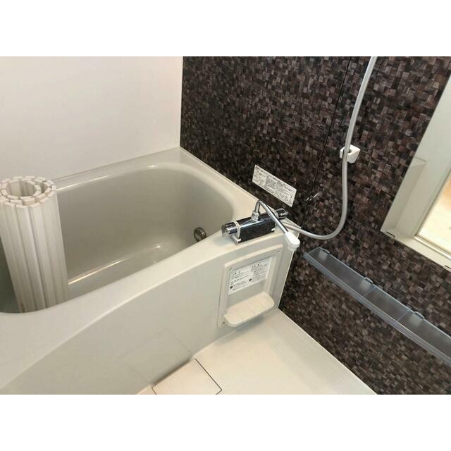 イルミナル 302 浴室