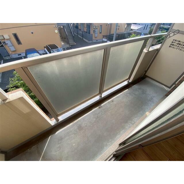 モアルヤタ藤 ２１０ バルコニー