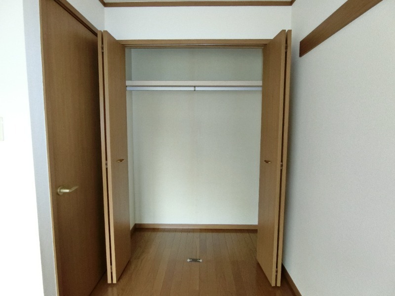 カーザ ジョバーネ 203 収納