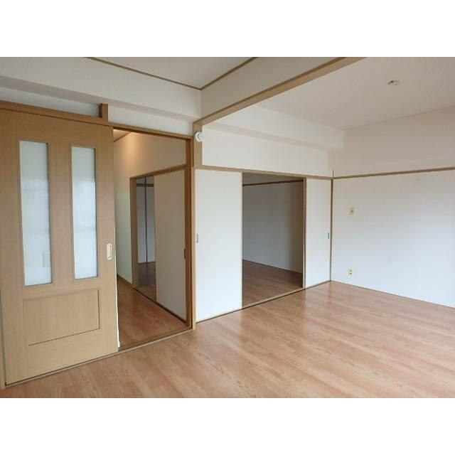 山口マンション ０６０１ リビング