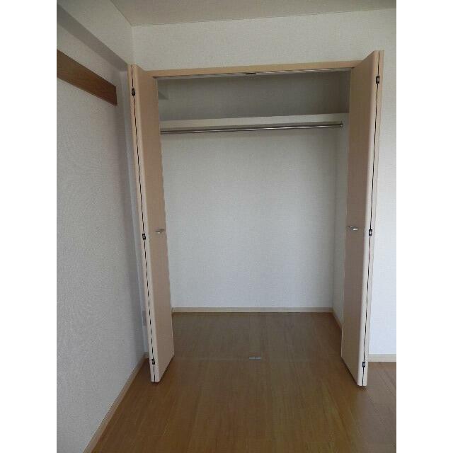 フェルメール ３０２ 収納