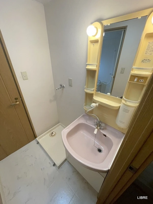 ベルメゾン大正 406 - 洗面所 - サムネイル 9