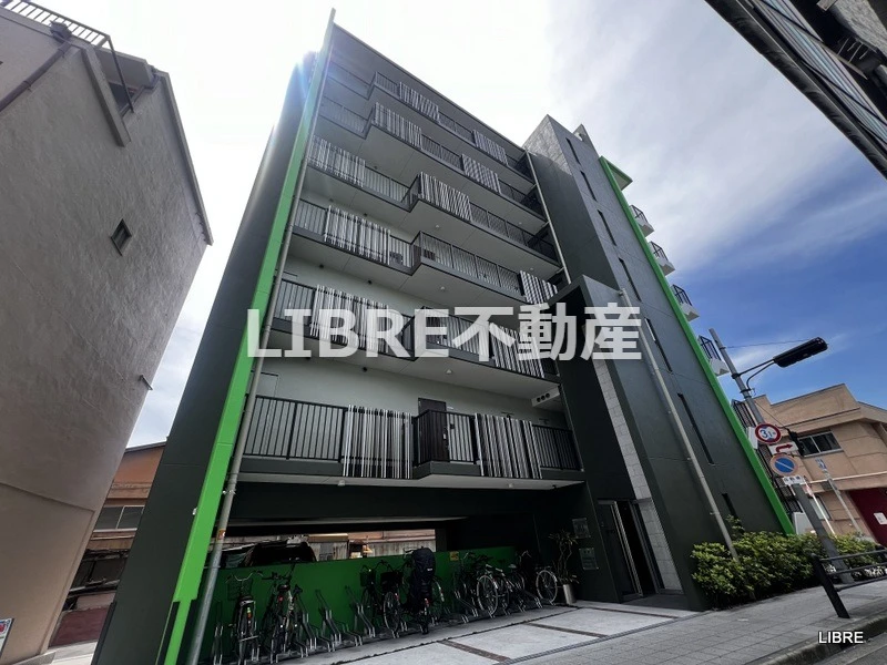 BJクローバー 301 外観