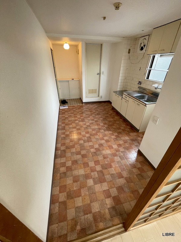 プレアール三軒家東 302 - 居室・リビング - サムネイル 3