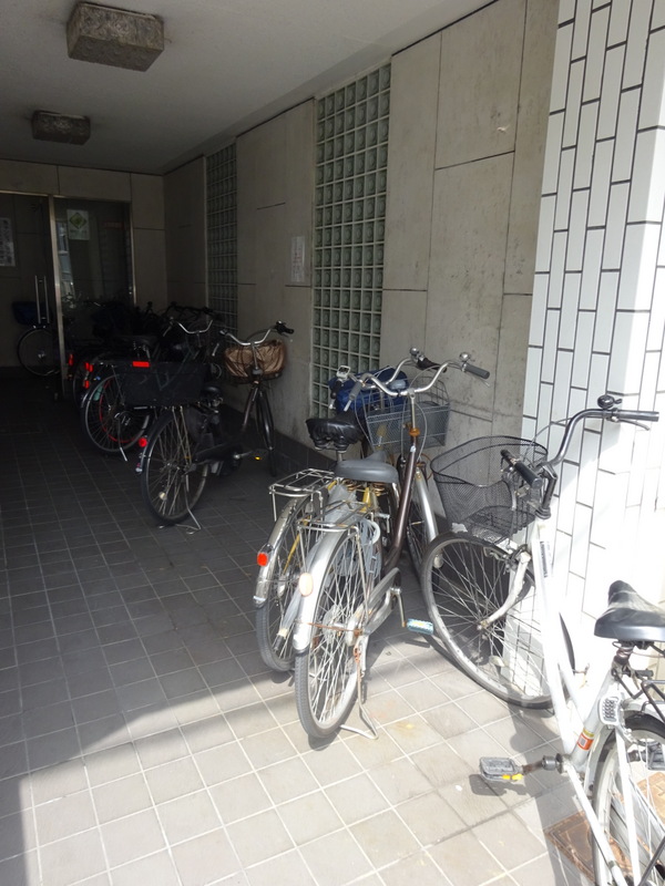 プレアール三軒家東 302 - 駐車場 - サムネイル 13