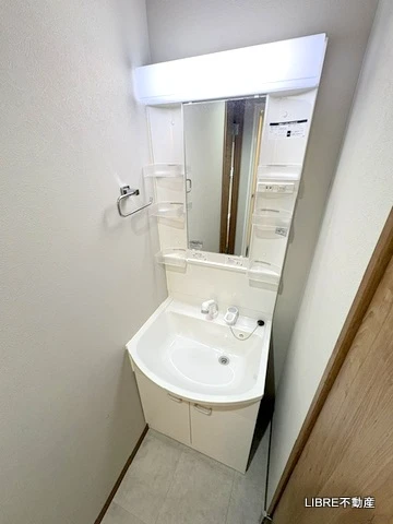 阪神千鳥橋マンション 404 - 洗面所 - サムネイル 9