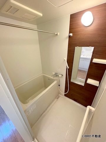 シャルマン西九条 102 - バス - サムネイル 5