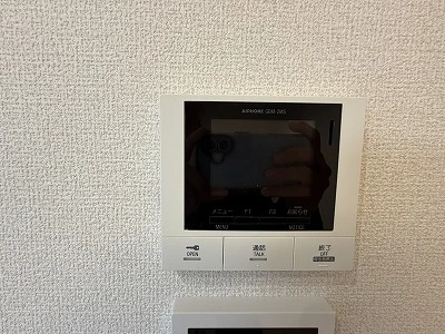 クレスタ 303 セキュリティ