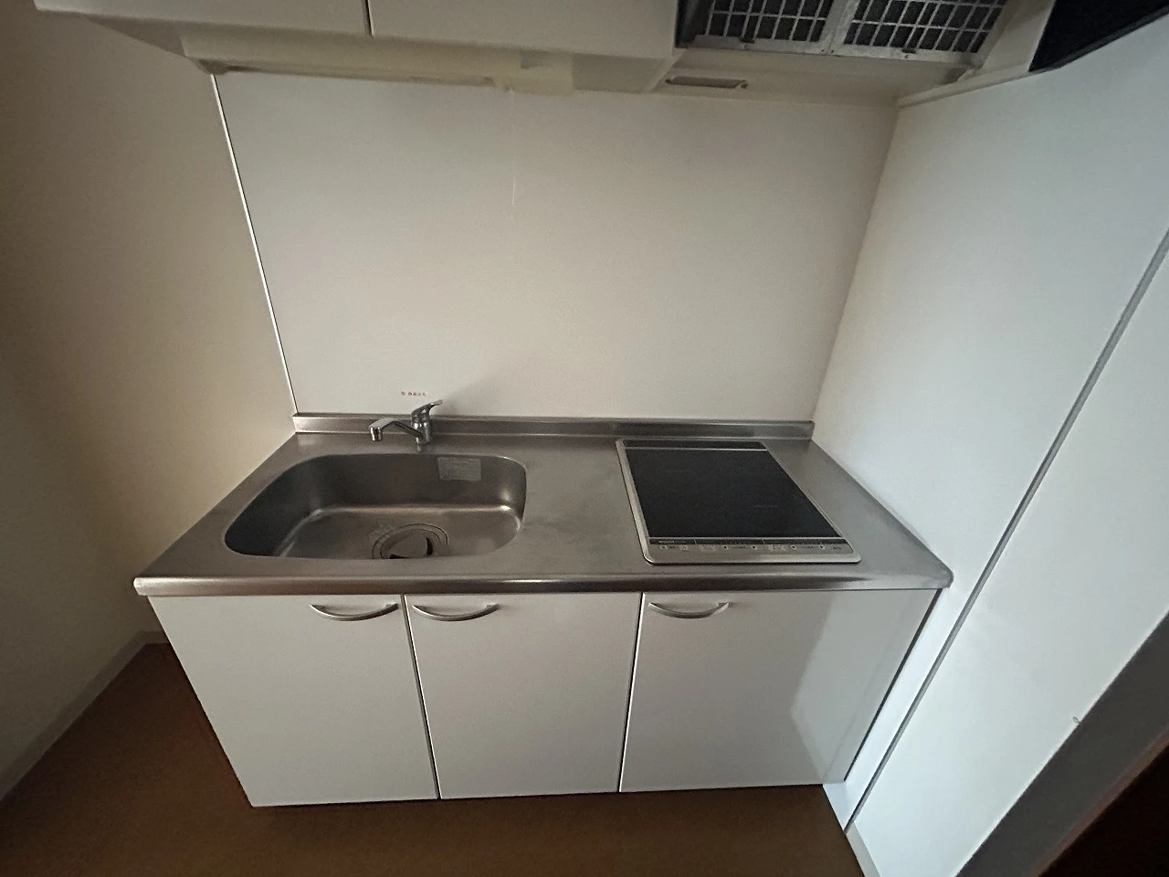 グレイスハイツ東中通タワー 202 キッチン