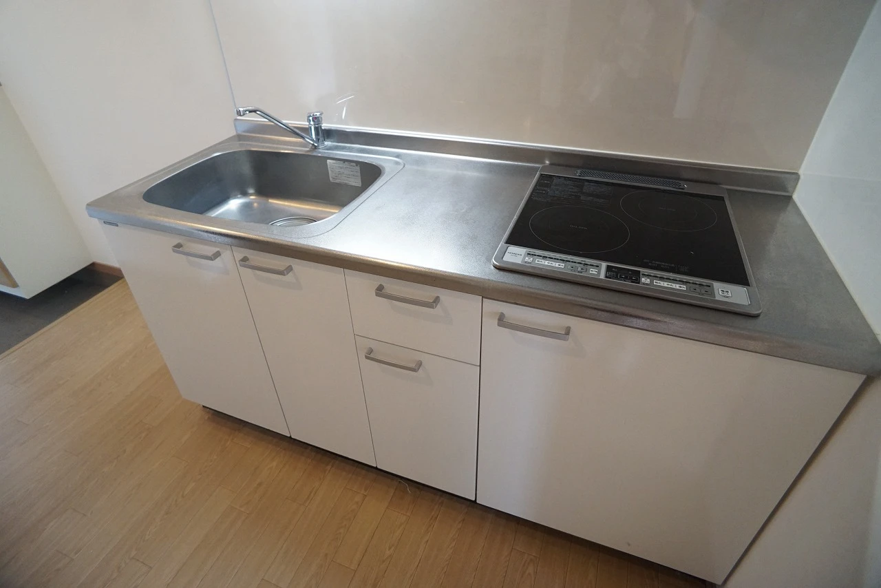 ラフェリオ小針 203 キッチン