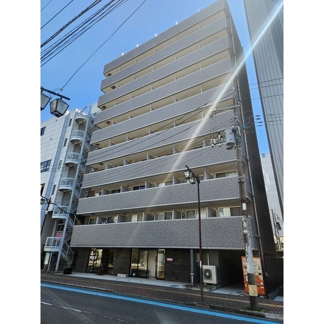 パンウエストリート 701 外観