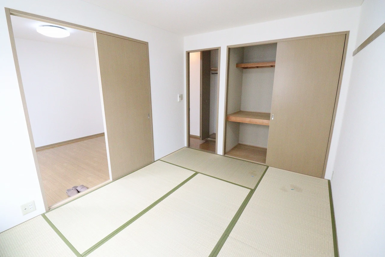 サングランデ 202 収納
