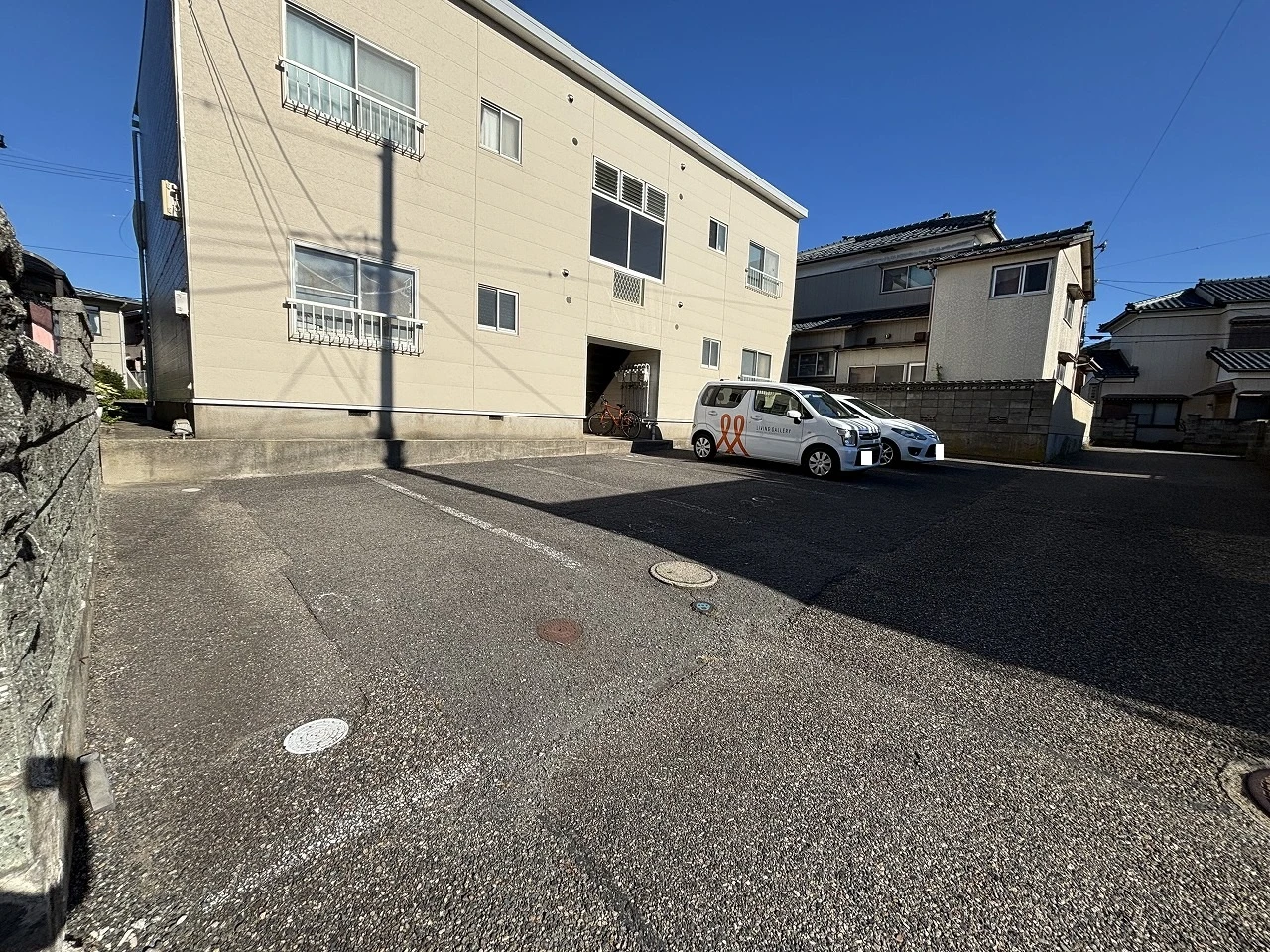 ドミール望 102 駐車場