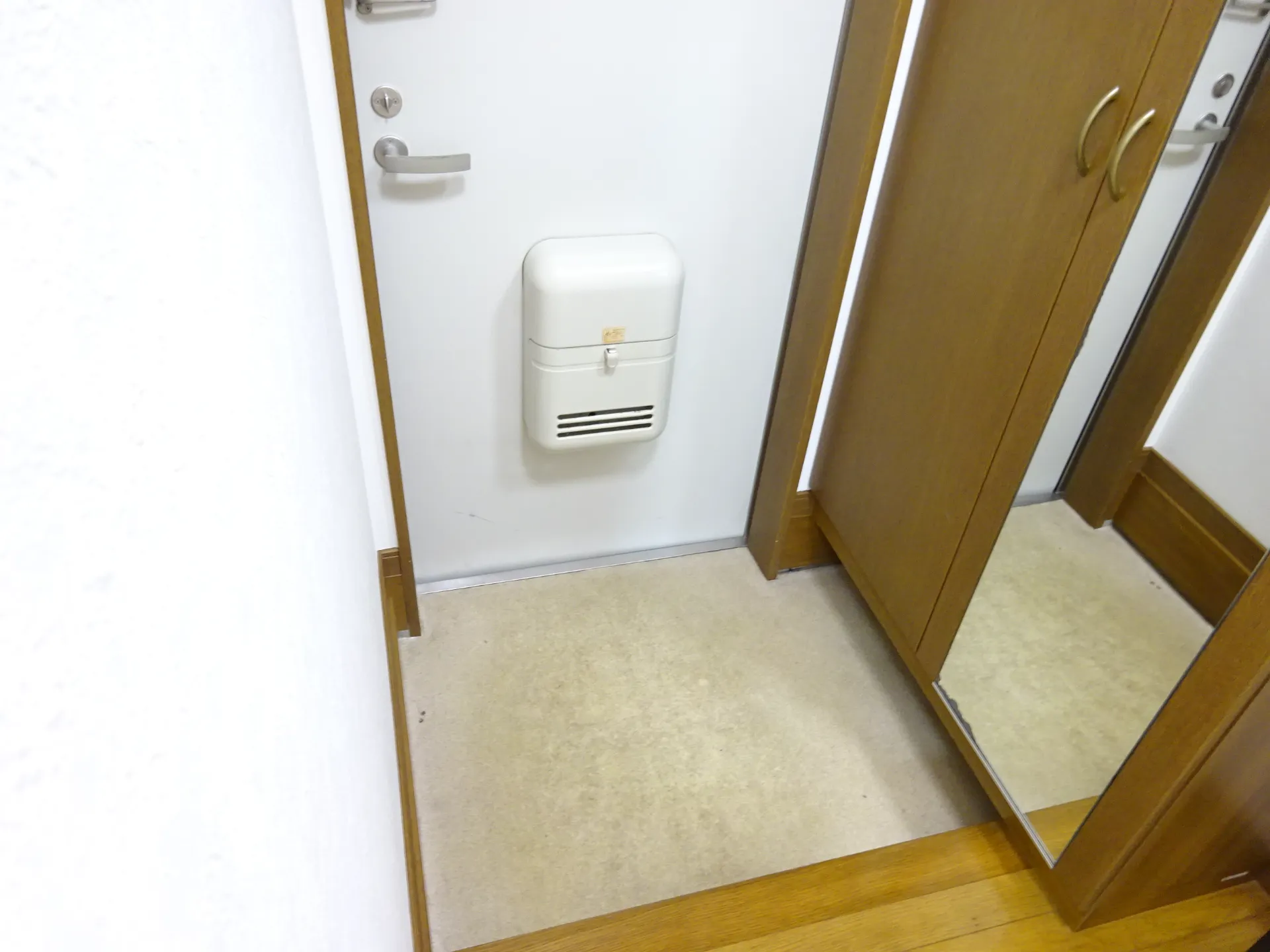 Ｕ・Ｉ平島 １０５ 玄関