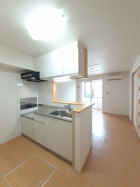ベル　パラダイスＡ 102 キッチン