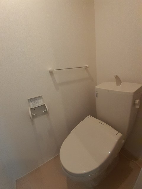 コンフォート大河 103 トイレ