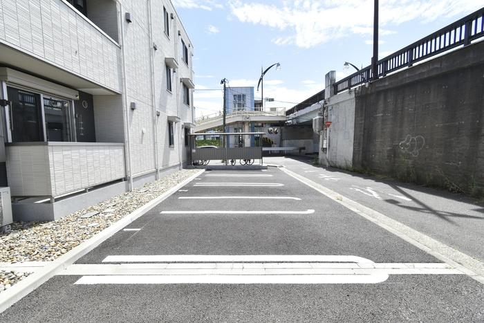 ストラスブール 102 駐車場