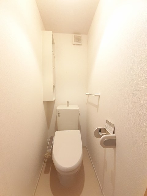 ブリーゼ小張木Ⅰ 203 トイレ