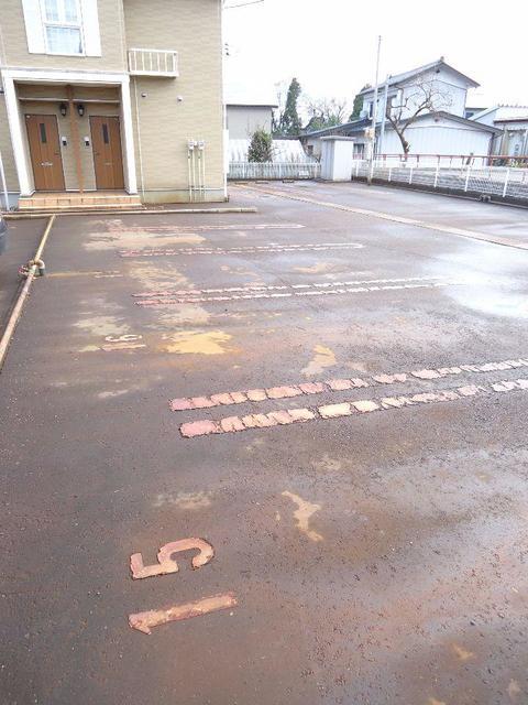 グラン アベニュー Ｂ 202 駐車場