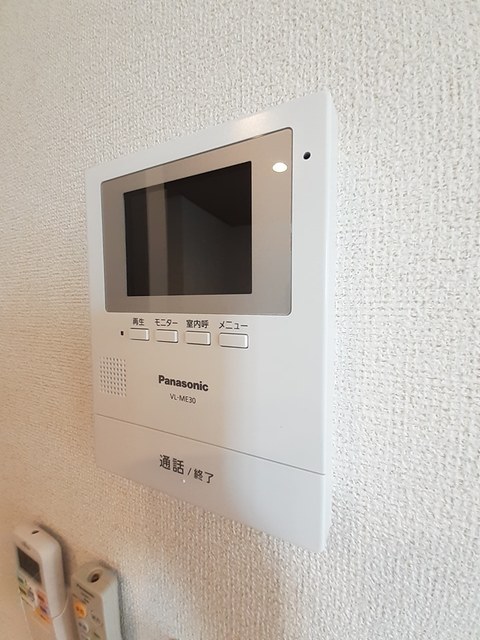 ルーエ西本成寺Ⅰ 201 セキュリティ