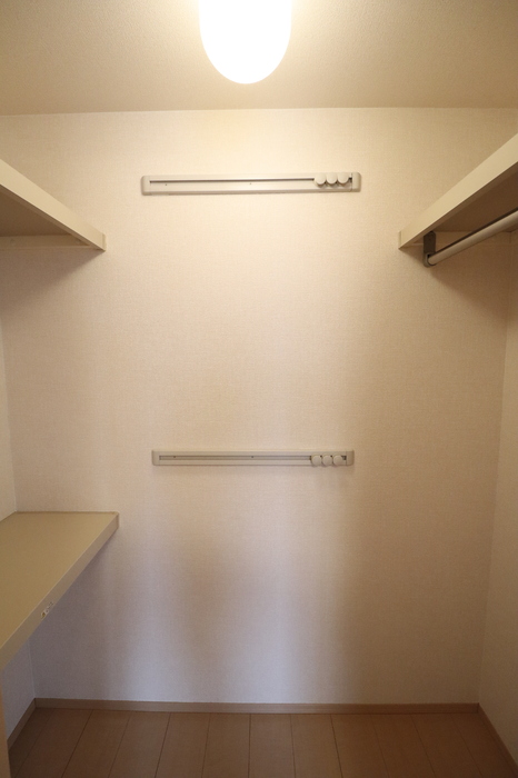 ファミリア 102 収納