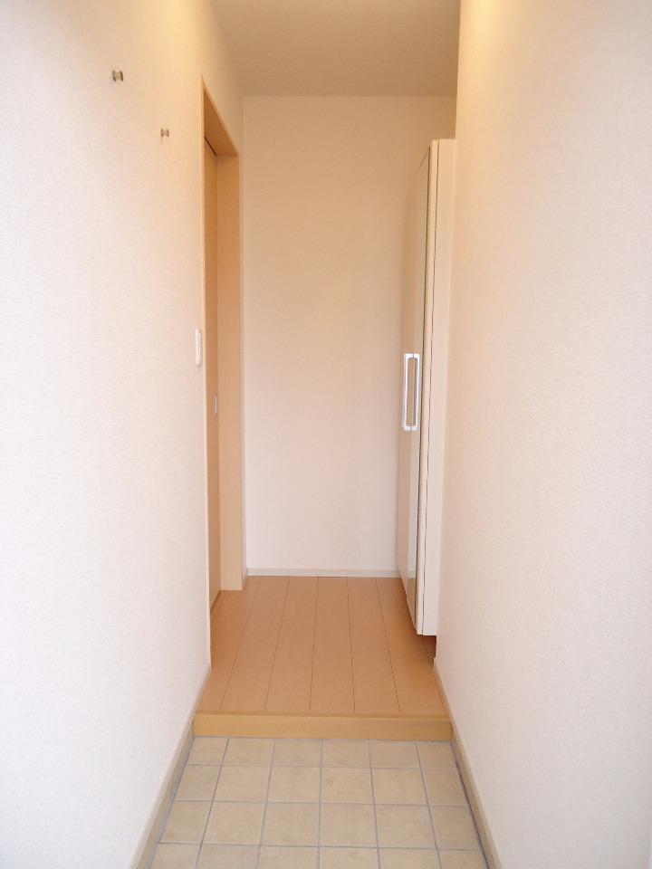 シフォン 101 玄関